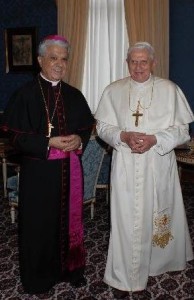 Sua Eccellenza Farhat con Papa Benedetto XVI